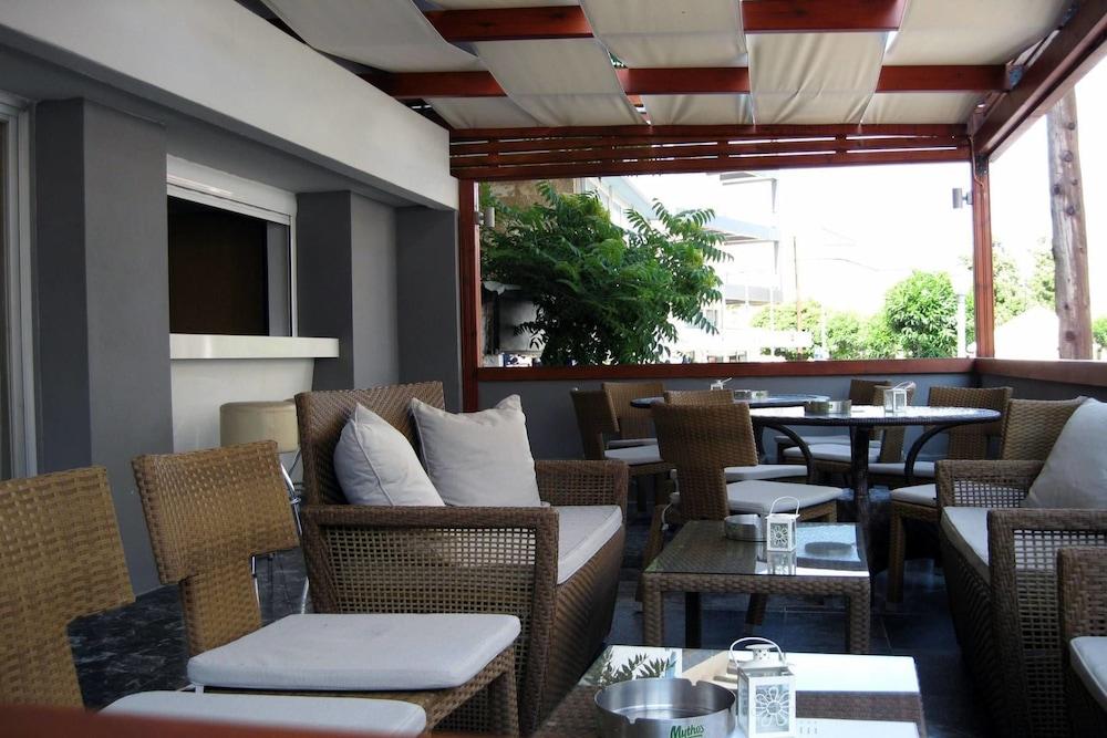 Mimosa Suites Rhodes City エクステリア 写真